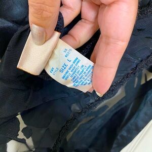 Mara Intimate Size L, Black